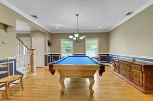 8 Buena Vista Dr, Ringwood, NJ 07456 - Photo 10