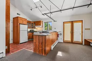 237 N Main St, Lambertville, NJ 08530 - Photo 6