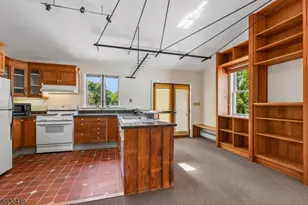 237 N Main St, Lambertville, NJ 08530 - Photo 4