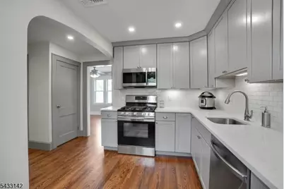 23 2nd Ave, Hawthorne, NJ 07506 - Photo 24