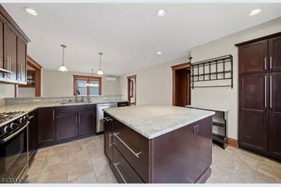 23 2nd Ave, Hawthorne, NJ 07506 - Photo 12