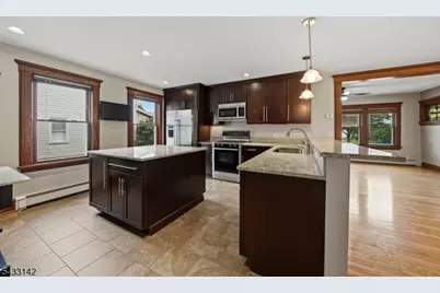 23 2nd Ave, Hawthorne, NJ 07506 - Photo 10