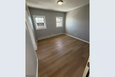 458 Livingston St #2, Elizabeth, NJ 07206 - Photo 8
