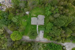 3 Lew May Dr, Andover Township, NJ 07860 - Photo 36
