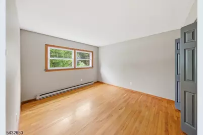 3 Lew May Dr, Andover Township, NJ 07860 - Photo 18