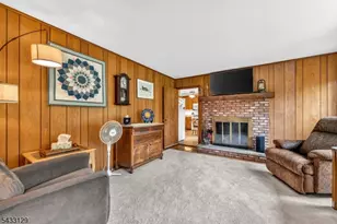 27 Tall Cedar Ct, Montgomery Township, NJ 08502 - Photo 18