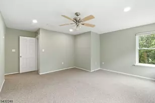 38 Cherrywood Dr, Franklin Township, NJ 08873 - Photo 12