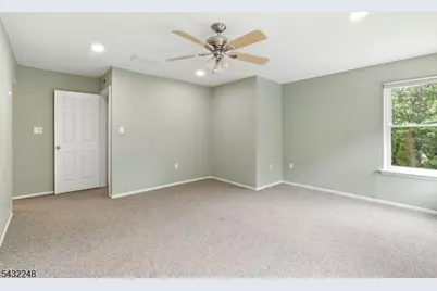 38 Cherrywood Dr, Franklin Township, NJ 08873 - Photo 12