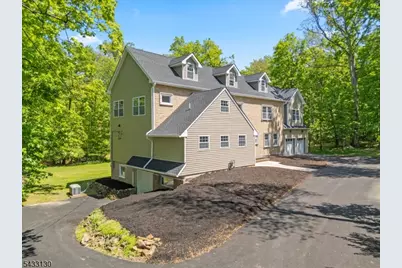 28 King George Rd, Warren Township, NJ 07059 - Photo 2