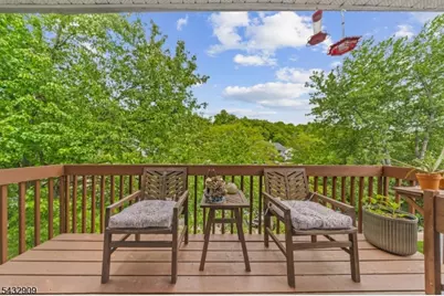 10 Stonyridge Dr, Lincoln Park, NJ 07035 - Photo 8