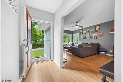 47 W Lake Blvd, Morris Township, NJ 07960 - Photo 4