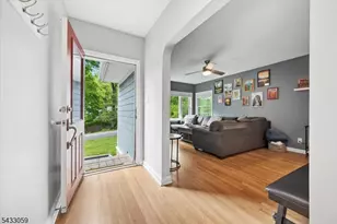 47 W Lake Blvd, Morris Township, NJ 07960 - Photo 4