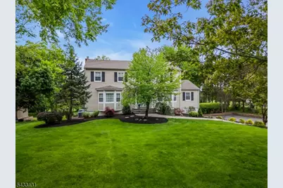 566 Glen Ridge Dr, Bridgewater, NJ 08807 - Photo 1