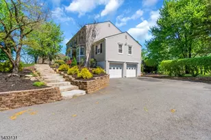 566 Glen Ridge Dr, Bridgewater, NJ 08807 - Photo 6