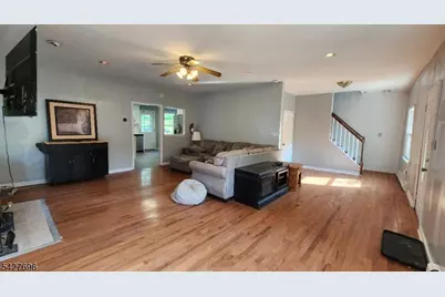 306 Nariticong Ave, Hopatcong, NJ 07843 - Photo 4