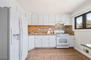 489 Brookside Ln, Hillsborough Township, NJ 08844 - Photo 6