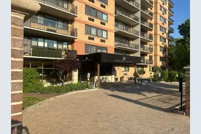 60 Parkway Dr #3G, East Orange, NJ 07017 - Photo 1