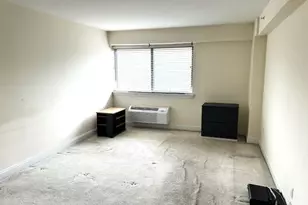 60 Parkway Dr, East Orange, NJ 07017 - Photo 12