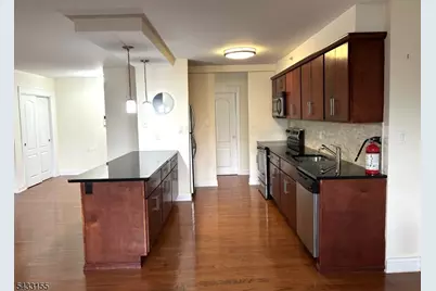 60 Parkway Dr #3G, East Orange, NJ 07017 - Photo 10