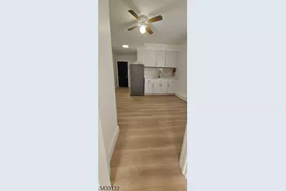 31 Main St Apt #1, Clinton, NJ 08809 - Photo 4