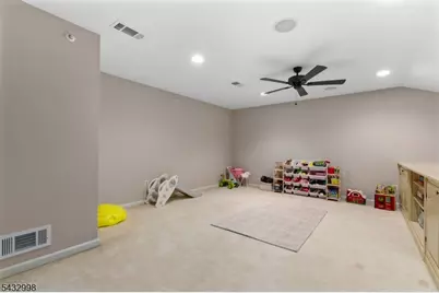 277 Winthrop Dr, Butler, NJ 07405 - Photo 24