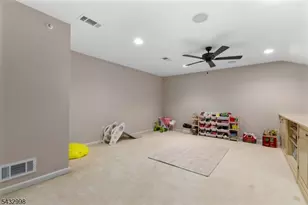277 Winthrop Dr, Butler, NJ 07405 - Photo 24