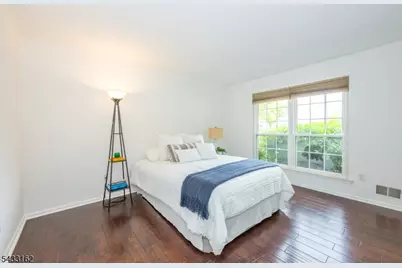 72 Cherry St, Jersey City, NJ 07305 - Photo 16