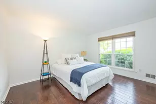 72 Cherry St, Jersey City, NJ 07305 - Photo 16