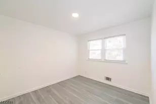 74 Barbara St, Bloomfield, NJ 07003 - Photo 14