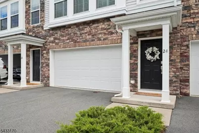 24 Gerhard Pl, Morris Township, NJ 07960 - Photo 2