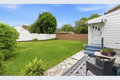 128 Livingston Rd, Linden, NJ 07036 - Photo 36