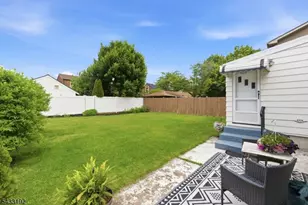 128 Livingston Rd, Linden, NJ 07036 - Photo 36