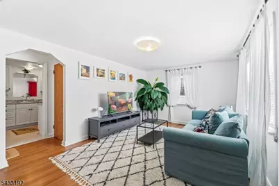 128 Livingston Rd, Linden, NJ 07036 - Photo 4