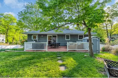 46 Rafkind Rd, Bloomingdale, NJ 07403 - Photo 42