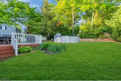 46 Rafkind Rd, Bloomingdale, NJ 07403 - Photo 40
