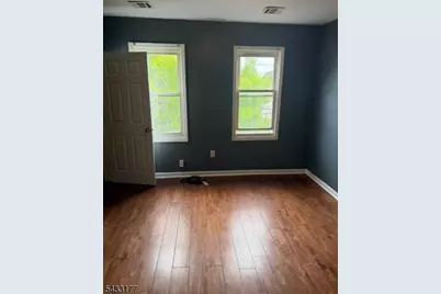166 Renner Ave #3, Newark, NJ 07112 - Photo 20
