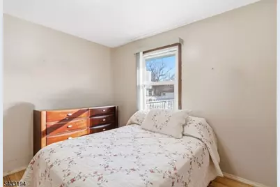 160 Stratton St, Piscataway Township, NJ 08854 - Photo 18