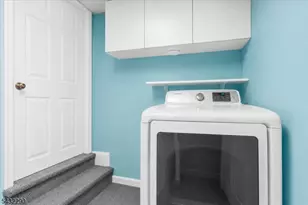 29 Central Ave, Pompton Lakes, NJ 07442 - Photo 26