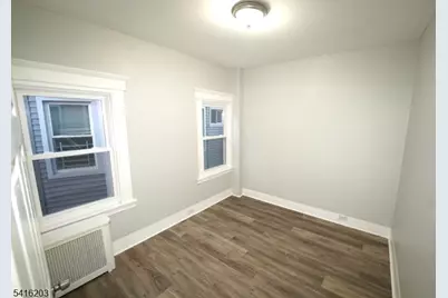 183 N Munn Ave, East Orange, NJ 07017 - Photo 6