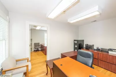 772 Union Blvd, Totowa, NJ 07512 - Photo 14