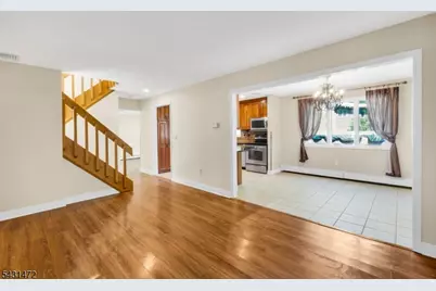 110 Bell Ave, Hopatcong, NJ 07843 - Photo 6