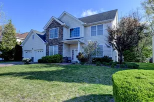 26 Pine Ln, Springfield, NJ 07081 - Photo 2