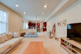 26 Pine Ln, Springfield, NJ 07081 - Photo 4