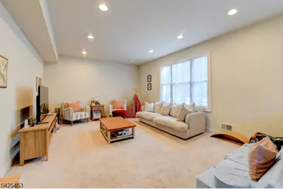 26 Pine Lane, Springfield, NJ 07081 - Photo 4