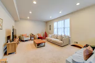 26 Pine Ln, Springfield, NJ 07081 - Photo 4