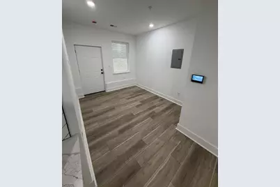380 S 10th St #1, Newark, NJ 07103 - Photo 2