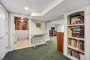 17 Stonewall Dr, Livingston, NJ 07039 - Photo 24