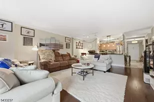 285 Aycrigg Ave, Passaic, NJ 07055 - Photo 6