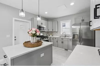 52 Central Ave, Dover, NJ 07801 - Photo 12