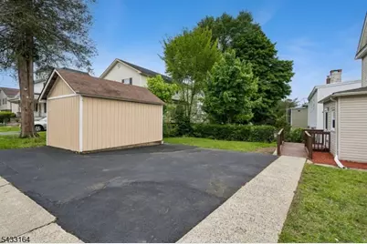 52 Central Ave, Dover, NJ 07801 - Photo 26
